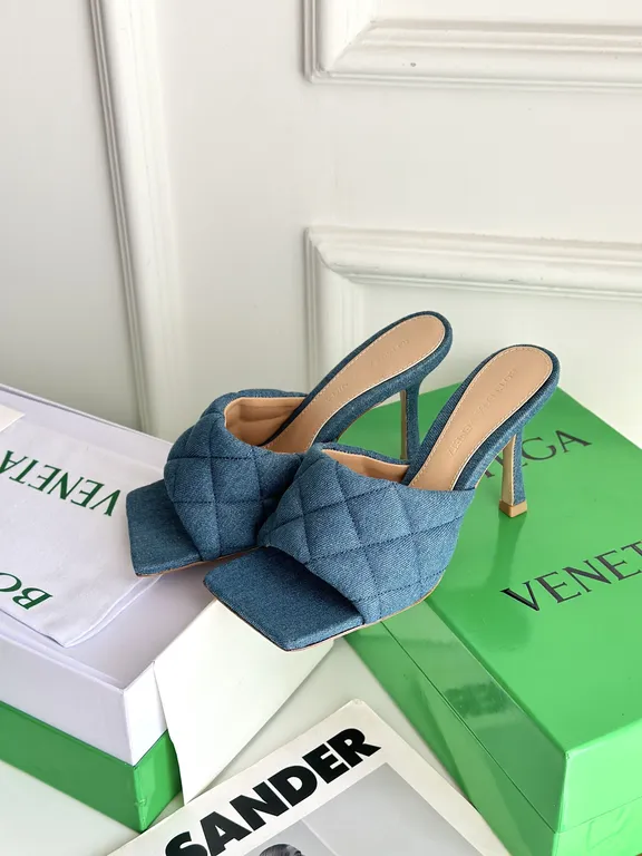 Bottega Veneta Shoe 